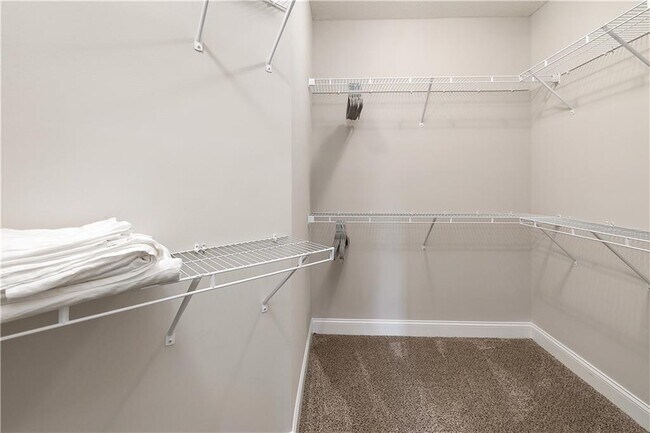 Building Photo - 405 Mariners Cir