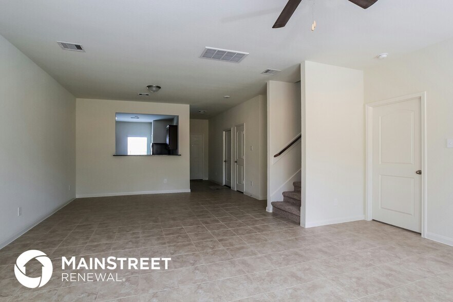 Building Photo - 27008 Leonardo Dr