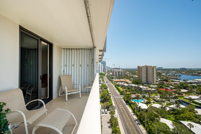 Building Photo - 1000 S Ocean Blvd