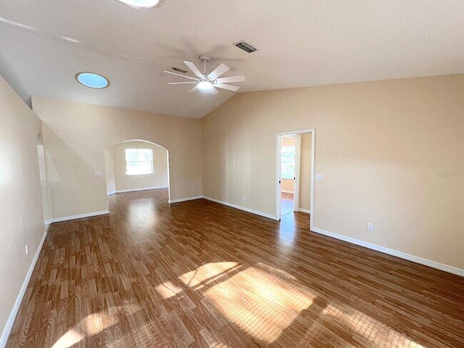Building Photo - 88 Wynnfield Dr