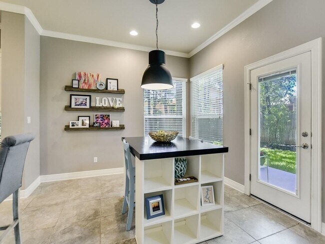 Building Photo - 207 Crosswind Ct