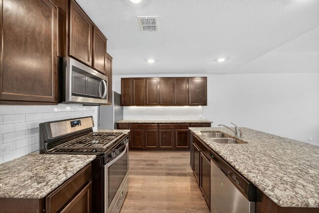 Building Photo - 9931 Bratten Rise