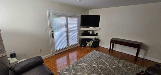 Building Photo - 6187 Preston Ct