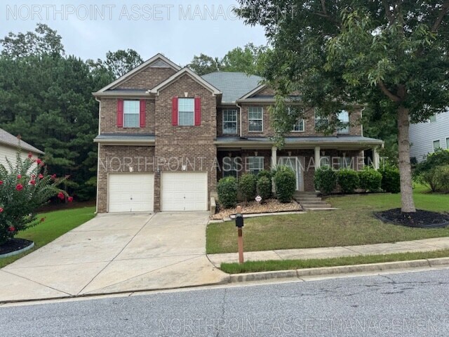 Primary Photo - Impressive Atlanta Home with Fireplace, Of...