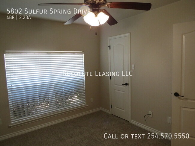 Building Photo - 5802 Sulfur Spring Dr