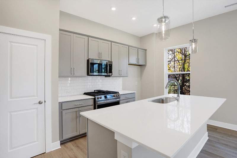 Building Photo - 502 Gilder Dr