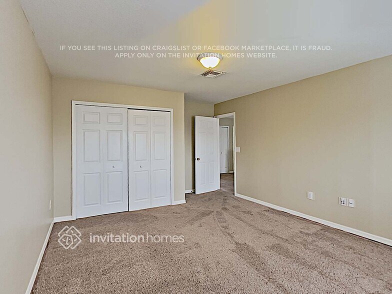 Building Photo - 1807 Sweetspire Dr