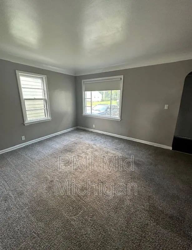 Building Photo - Comfortable & Convenient 2BR Living