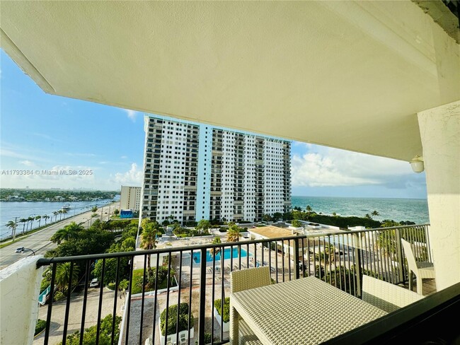 Building Photo - 1201 S Ocean Dr