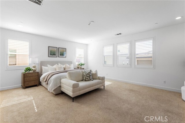 Building Photo - 105 Shear