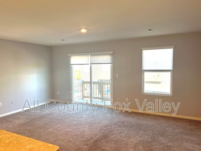 Building Photo - 844 Briar Gln Ct