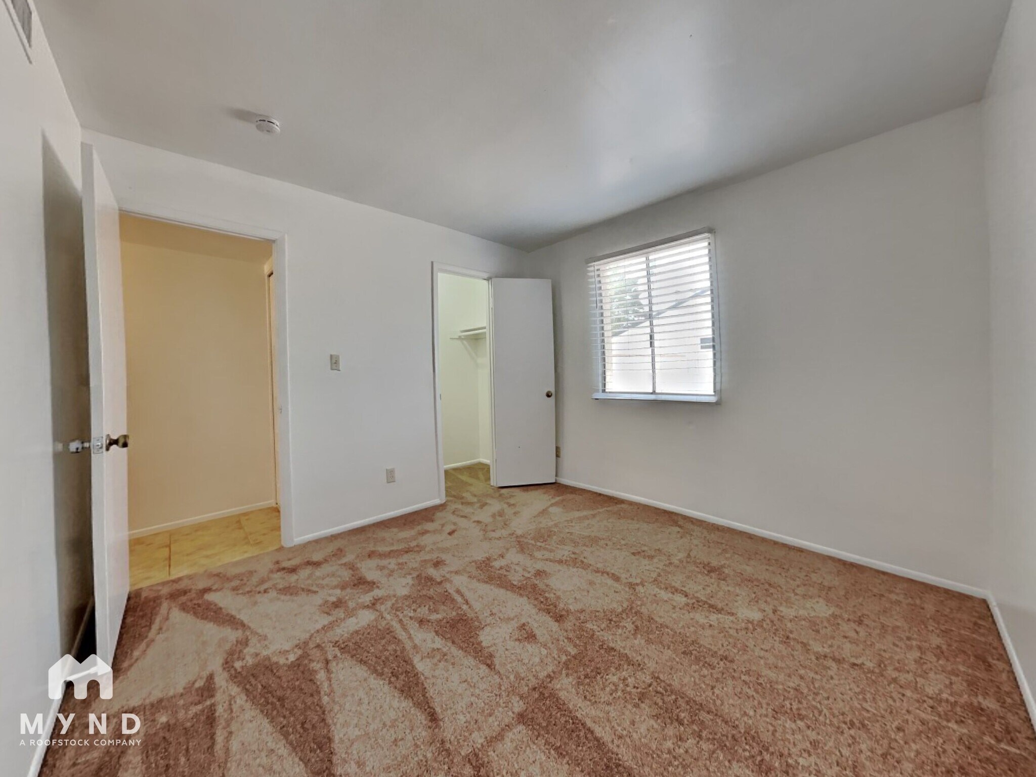 Building Photo - 5823 N 81st St
