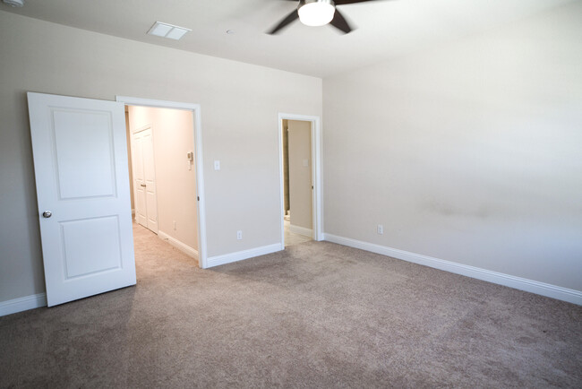 Master Bed Room - 4713 Ladrillo Ln