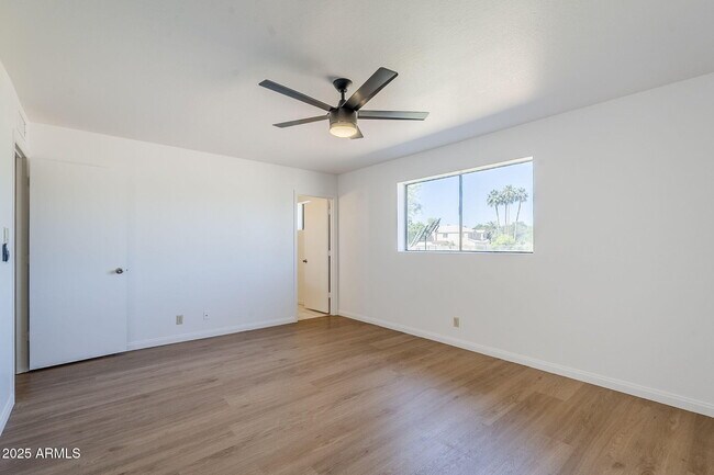 Building Photo - 834 N Constellation Way