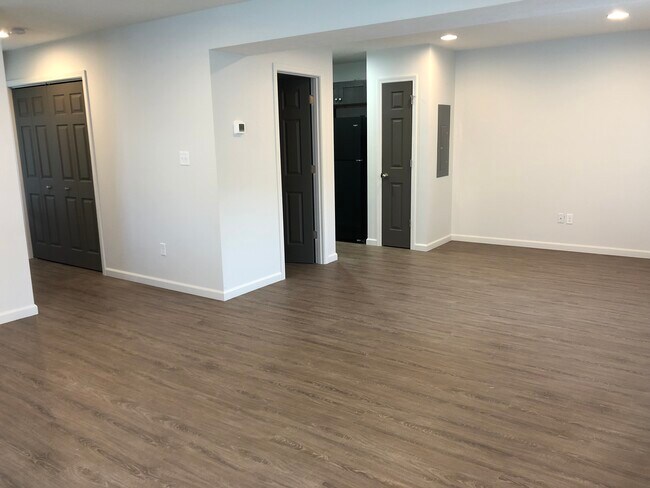 Building Photo - 1423 Union St