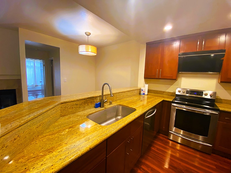 Building Photo - 7705 Chantilly Dr