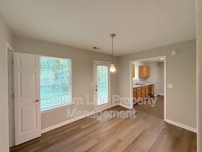 Building Photo - 5211 Windy Valley Dr