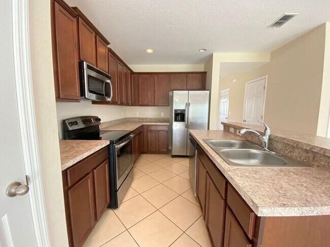 Building Photo - Mallard Pond-3528 Saxony Lane St. Cloud, FL 34772