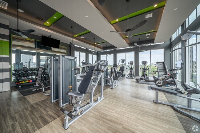 Building Photo - Modern Living with Skyline Views