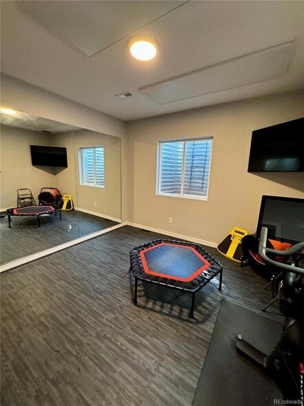 Building Photo - 25447 E Arbor Dr