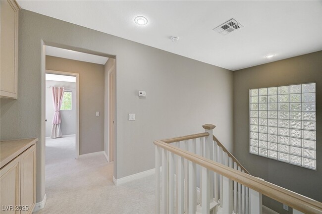 Building Photo - 9108 Eagle Ridge Dr