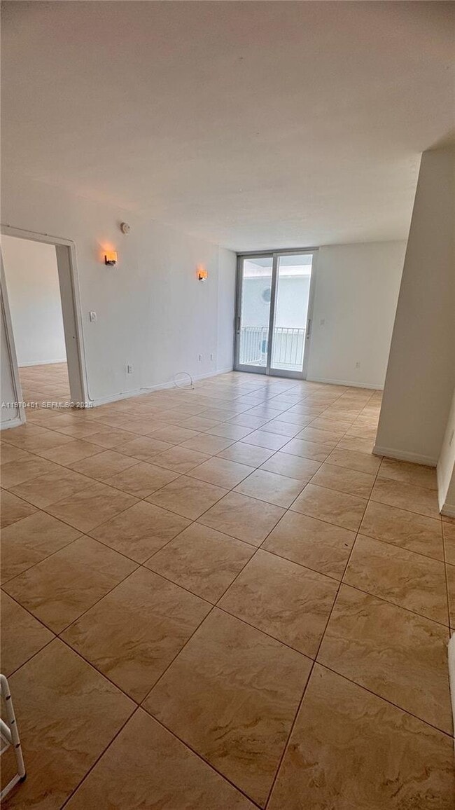 Building Photo - 2829 Indian Creek Dr