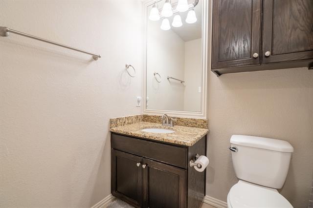 Building Photo - 8715 Tudor Pl