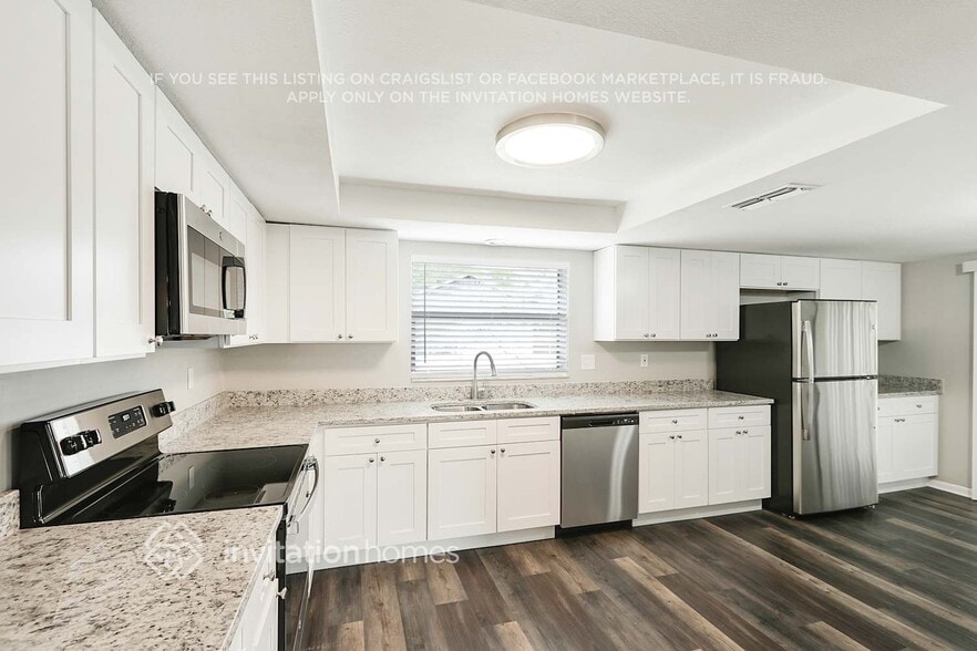 Building Photo - 8737 Andros Ln