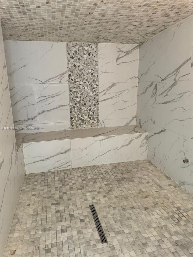 Building Photo - 50 Biscayne Blvd