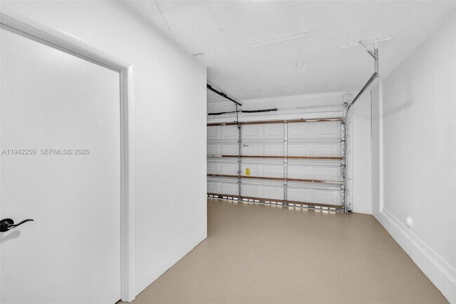 Building Photo - 300 SW 100th Ave