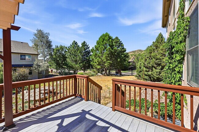 Building Photo - $3,040.95, 6 bed, 4 bath located in Colorado Springs