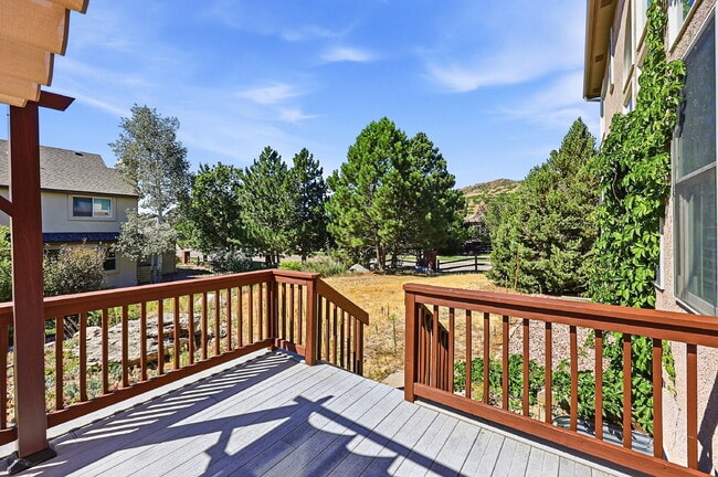 Building Photo - $3,195.95, 6 bed, 4 bath located in Colorado Springs