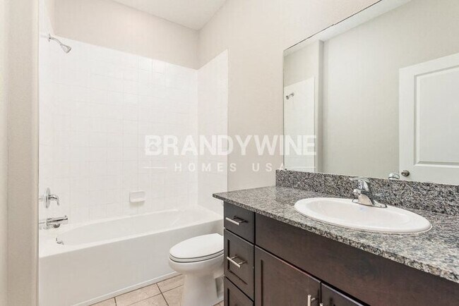 Building Photo - 5637 Mercado Dr