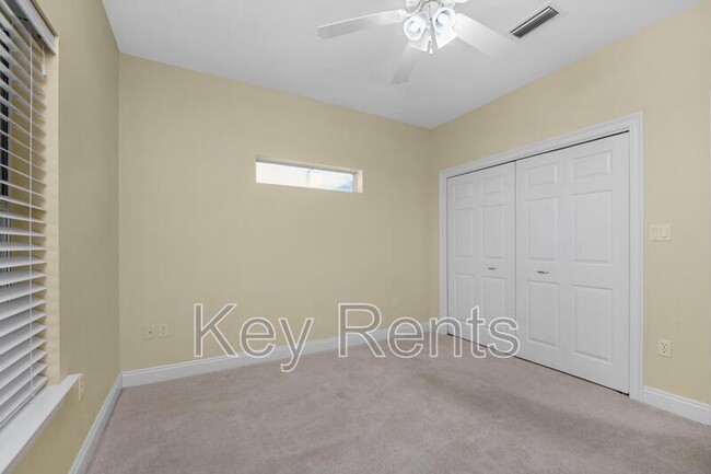 Building Photo - 1789 Sound Hammock Dr