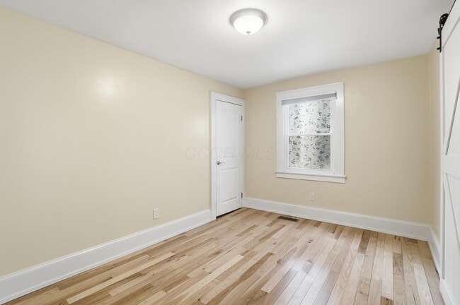 Building Photo - 270 S Cypress Ave