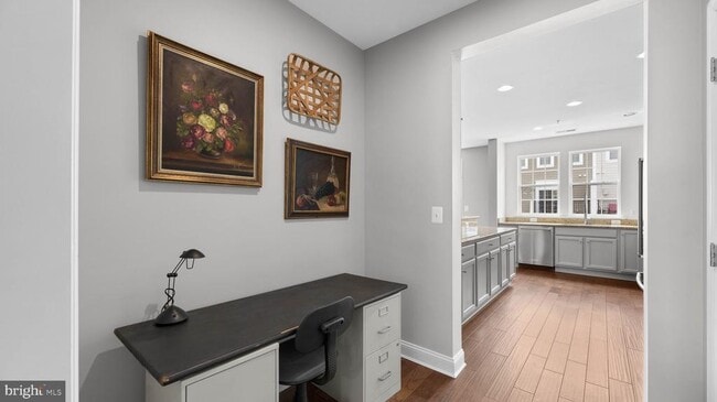 Building Photo - 7674 Maple Lawn Blvd