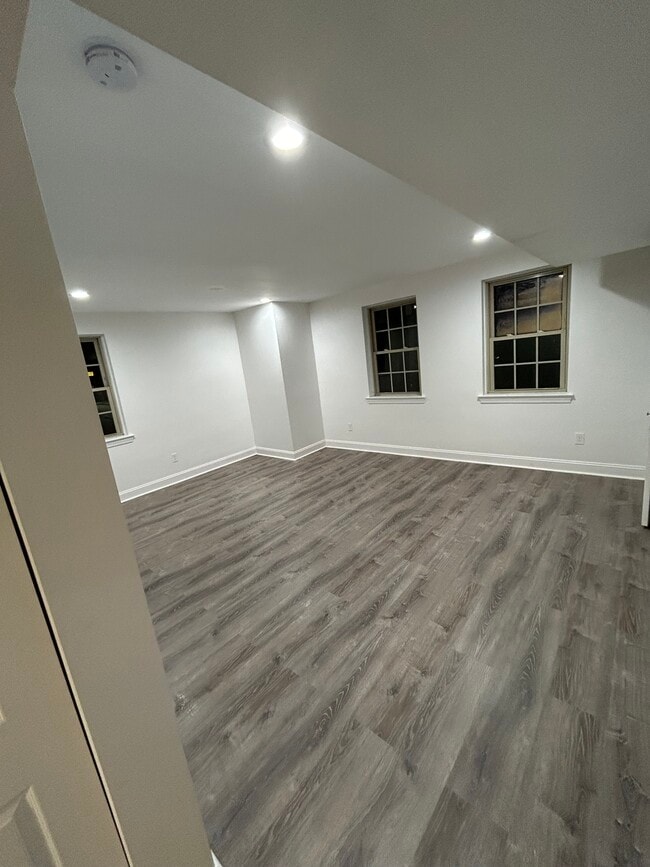 Bedroom 2 - 1125 OLD YORK Rd