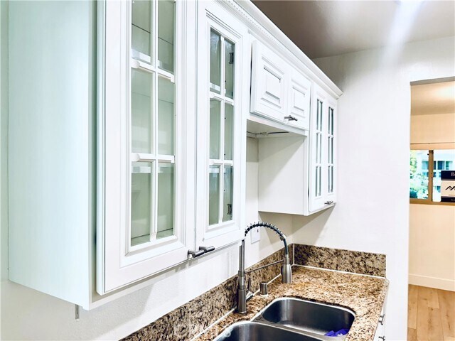 Building Photo - 4648 Park Granada