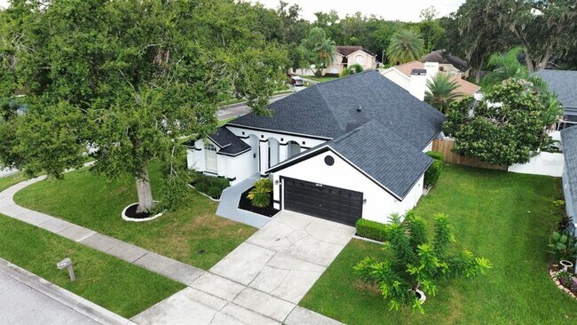 Building Photo - 28739 Raleigh Pl