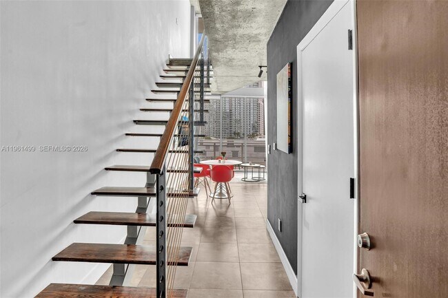 Building Photo - 690 SW 1st Ct