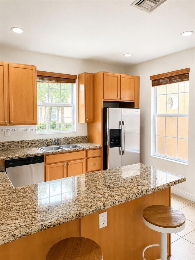Building Photo - 1101 SW 147th Ter
