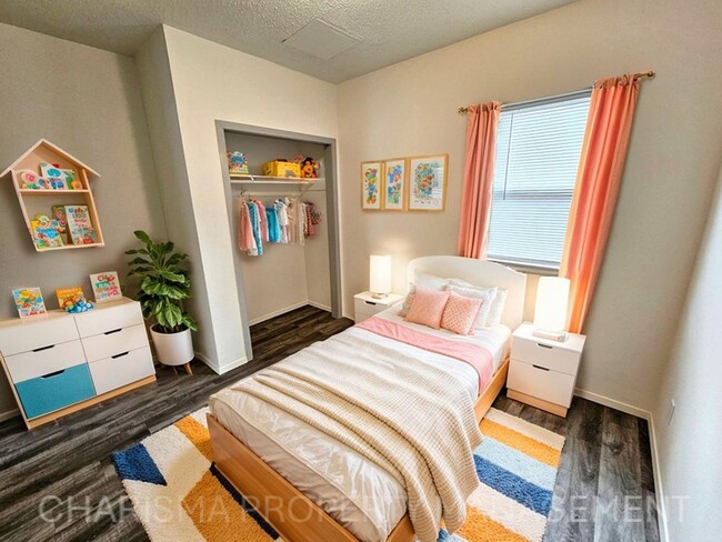 Building Photo - Cozy Two-Bedroom Apartment – Great Locatio...