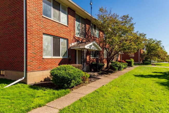 Interior Photo - Cedarwood Apartments