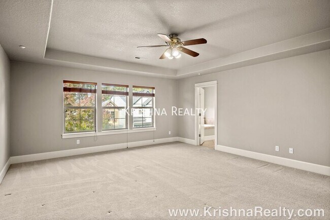 Building Photo - 11322 NW Kimble Ct