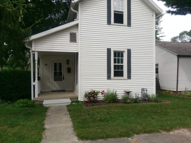 Building Photo - 502 Eben Ave