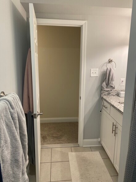 Bathroom - 13 Eaves Mill Rd