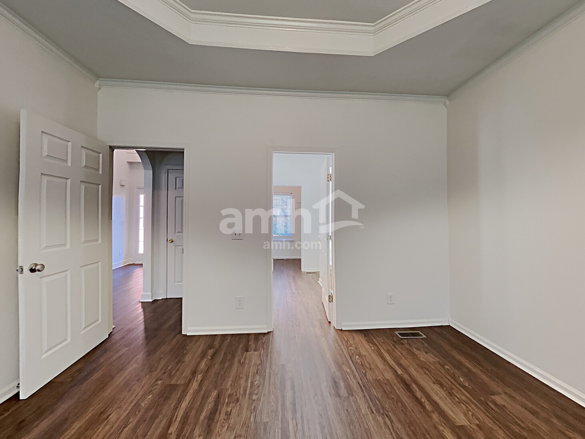 Building Photo - 2216 Ipswitch Dr