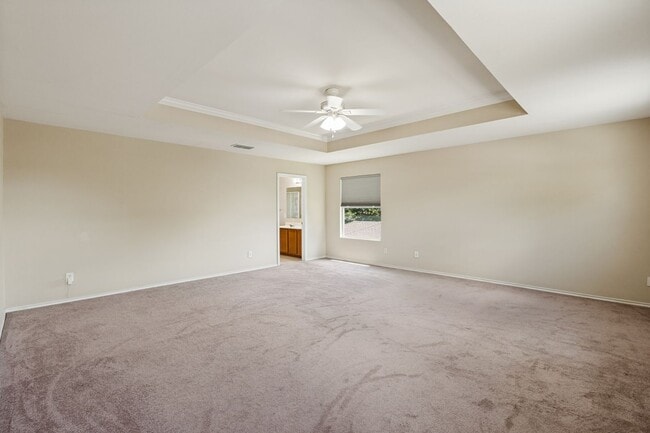 Building Photo - 4-Bedroom in The Enclave at Willow Point