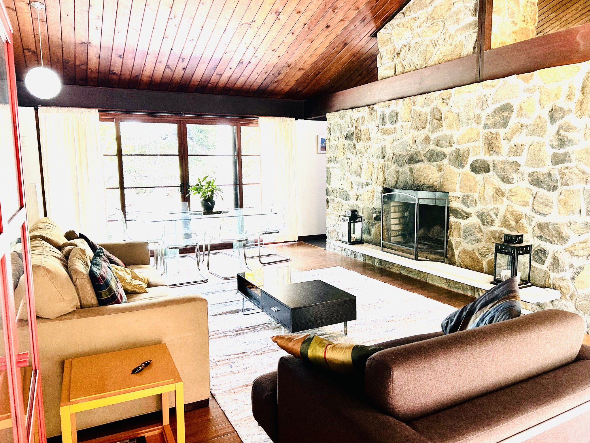 Living area / dining area - 16 Park Hill Ter