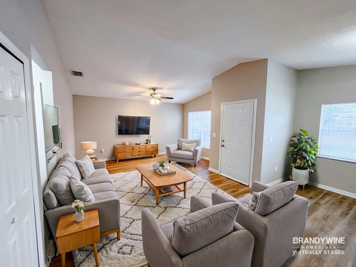 Building Photo - 3912 E Powhatan Ave